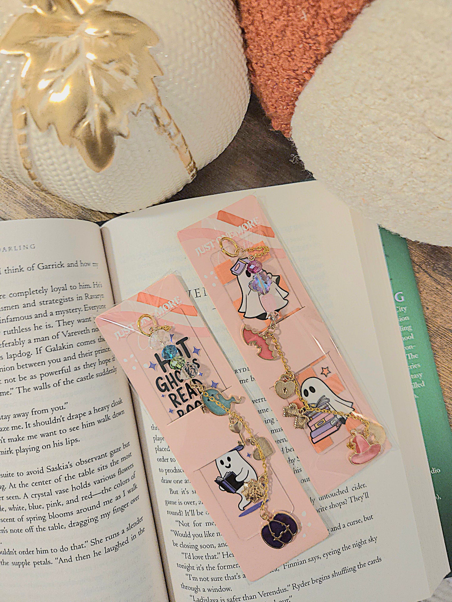 Charm Bookmark - Spooky book babe