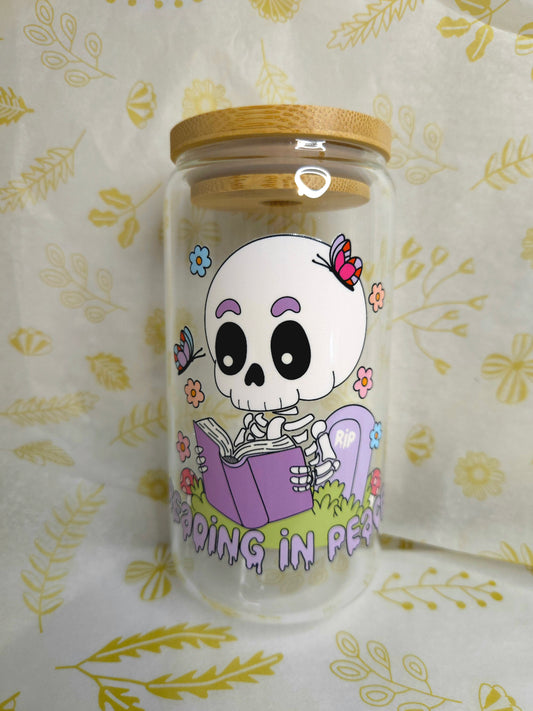16 oz Glass Cup - Reading in Peace