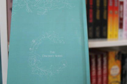 The Beast & His beauty (Discreet series cover) by Willow Winters